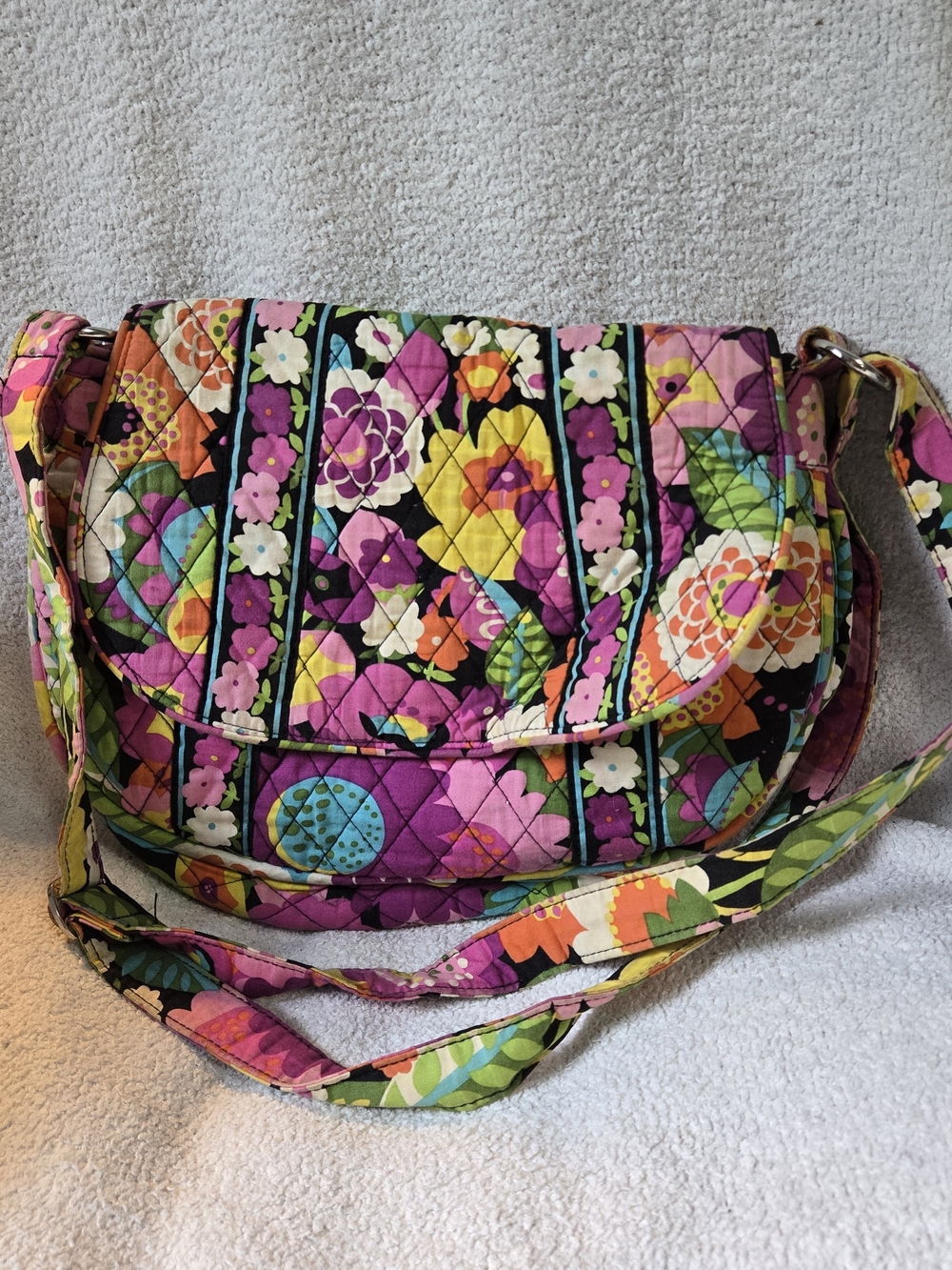 Vera Bradley Multicolor Floral Quilted Crossbody - Pink Dominant
